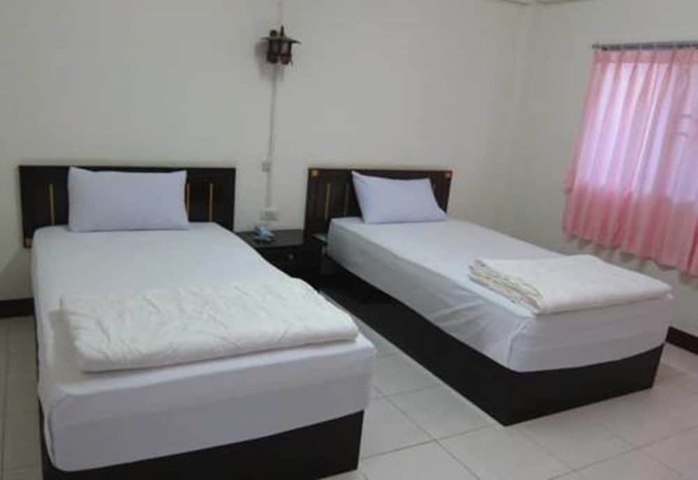 Amonruk  Hotel 2