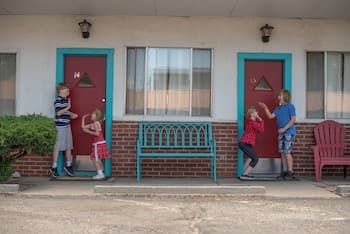 Circle R Motel