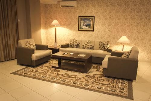Travellers Suites