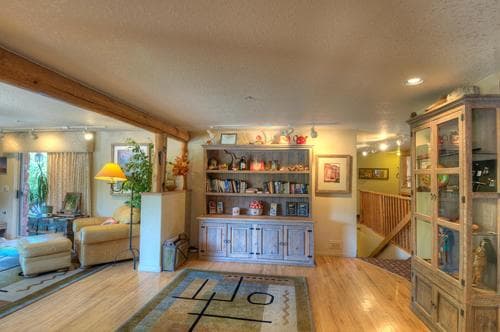 Apple Orchard Inn
