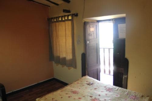 Robertos Hostel