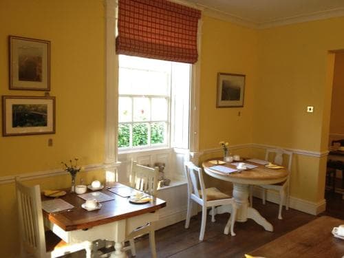 Calcutts House