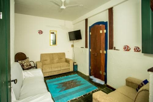 Lumar Hostel