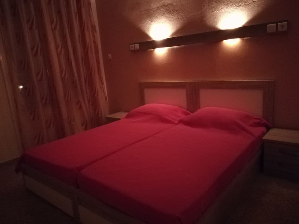 Stella Rooms