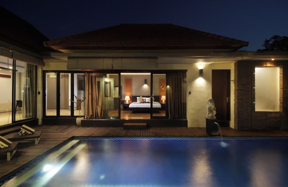 Jayani Villa Seminyak byFaba