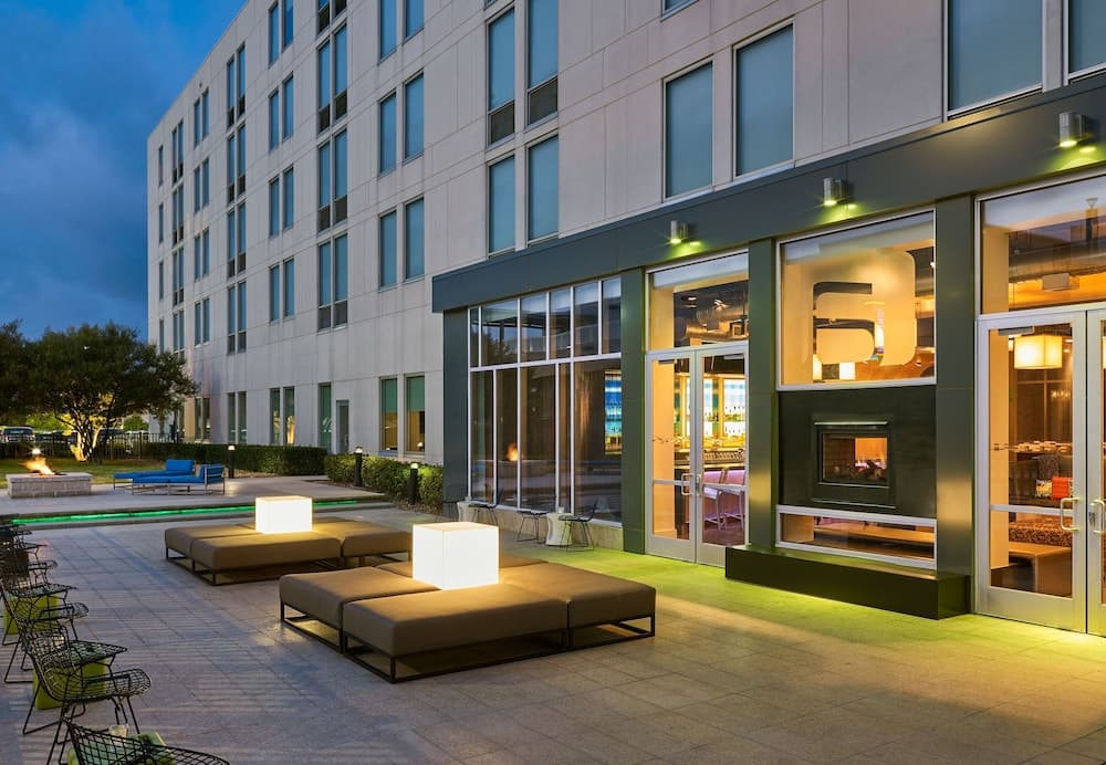 Aloft Plano