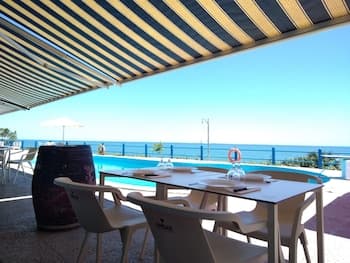 Hostal Montecarlo