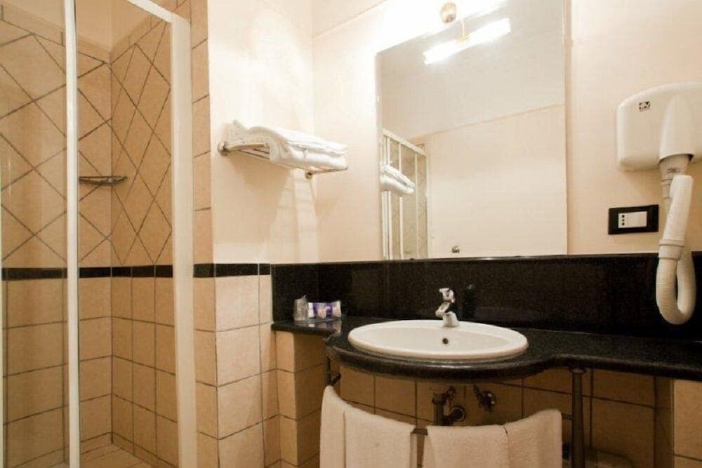 Hermitage Capua Hotel