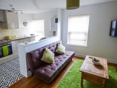 Flat 8