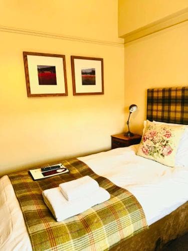 George Hotel