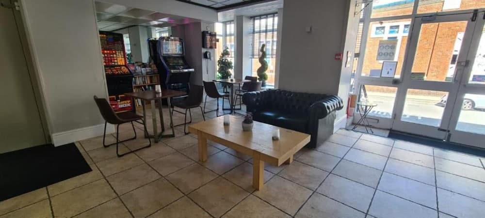 The Arncliff Hotel