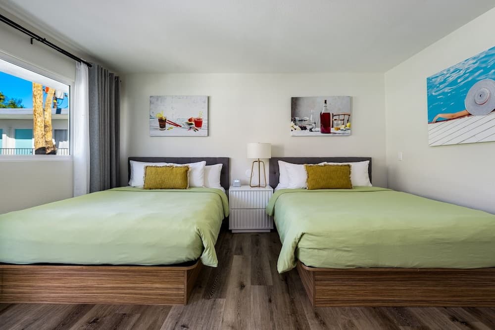 Skylark Hotel