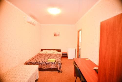Dynastya Inn