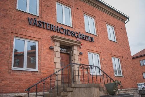 Västerhöjdsgården B&B