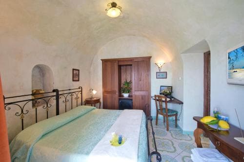 L'Antico Borgo Dei Limoni