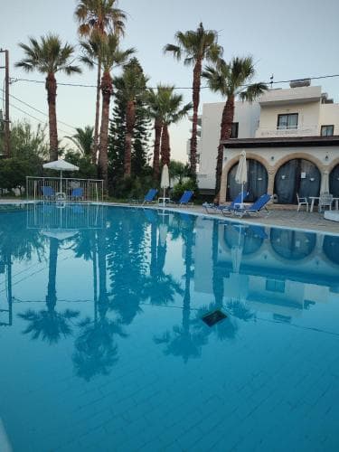 Dolphin Apartments