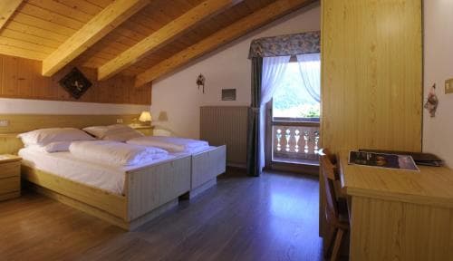 Alpine Touring Hotel