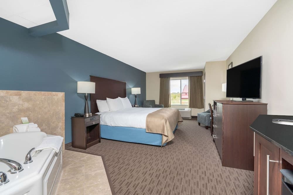AmericInn Windom