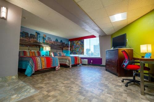 Philly Inn & Suites