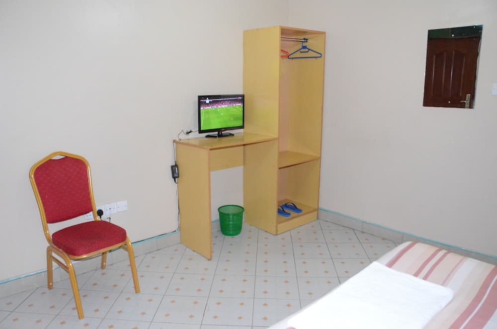 Starehe Link Hotel