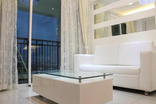 Thamrin Residence Central Jakarta 2 Bedrooms Apartment Family Friendly