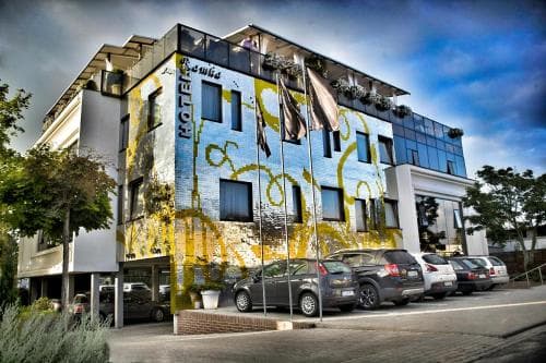 Ramka Restaurant - Wine Bar