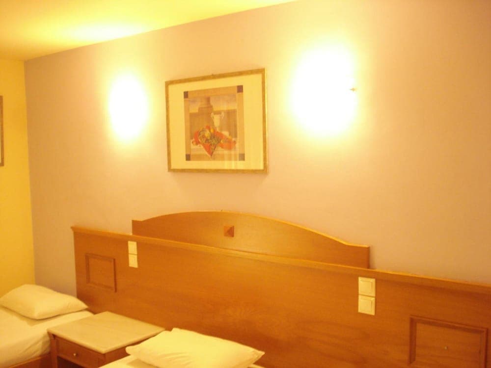 Hotel Cybele Pefki