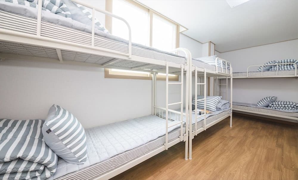 Peter Pan Guesthouse Hostel