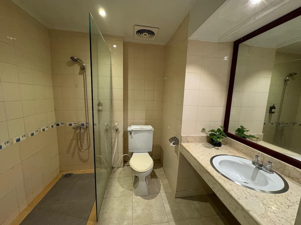 Queen Garden Hotel