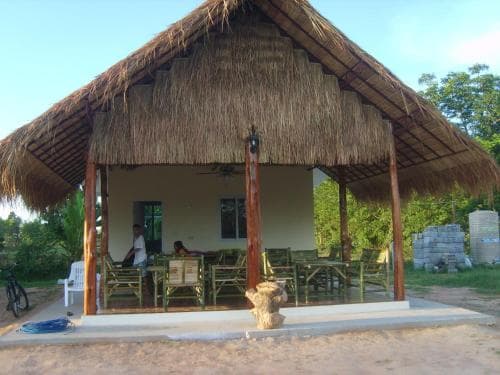 Chomna Resort