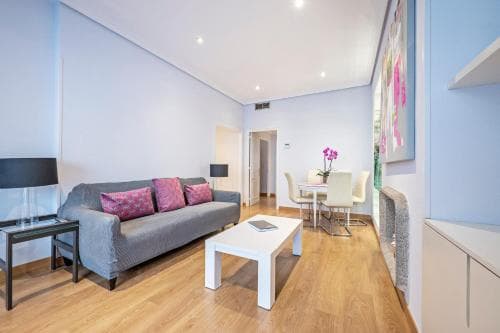 Apartamentos Los JerÓnimos