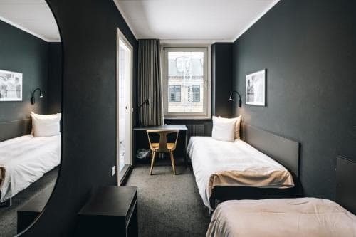 Hotel Maritime