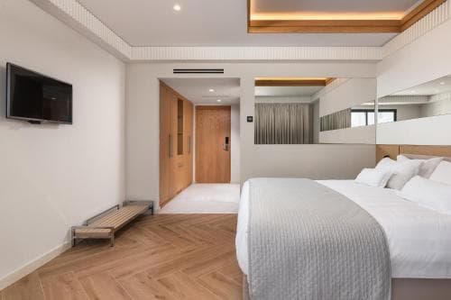 Hotel Mediterranean