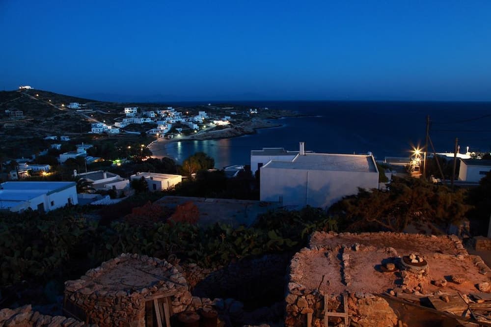 Donoussa Rooms