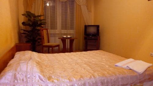 Plutarh Mini Hotel