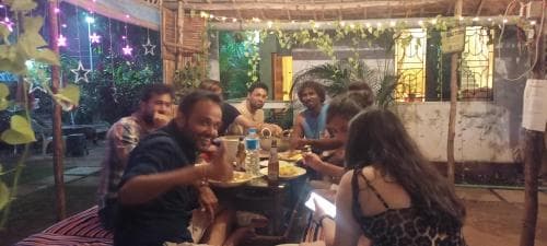 Red Monkeys Hostel