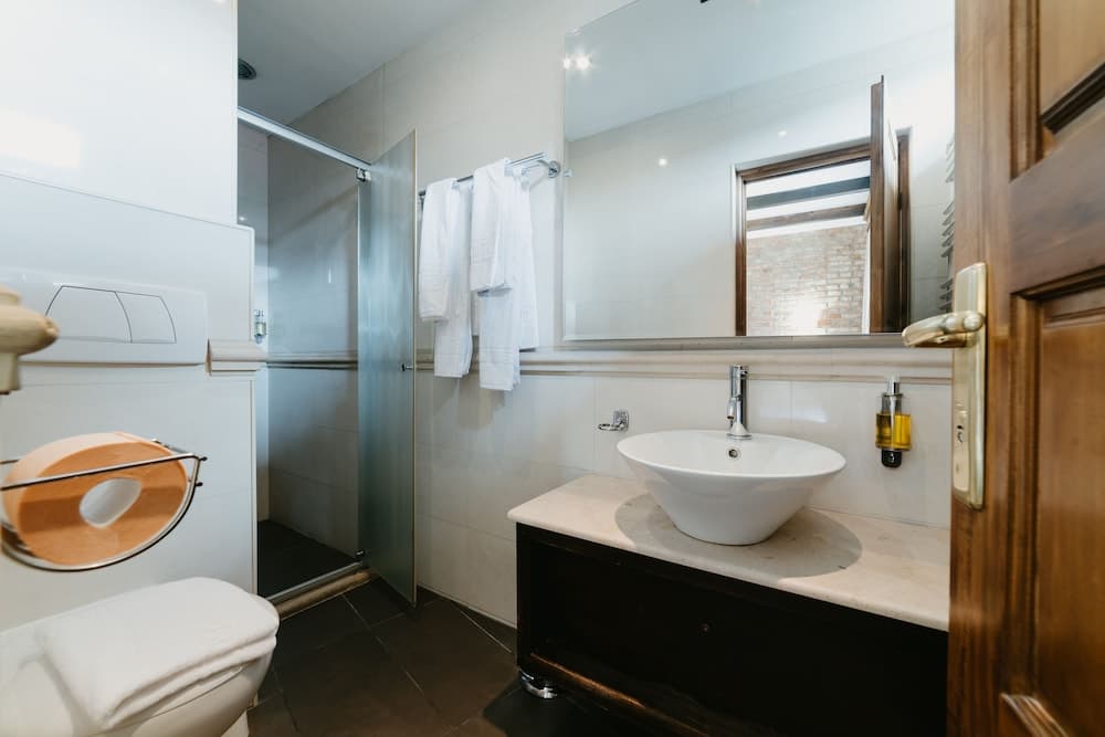 Topaz Boutique Hotel
