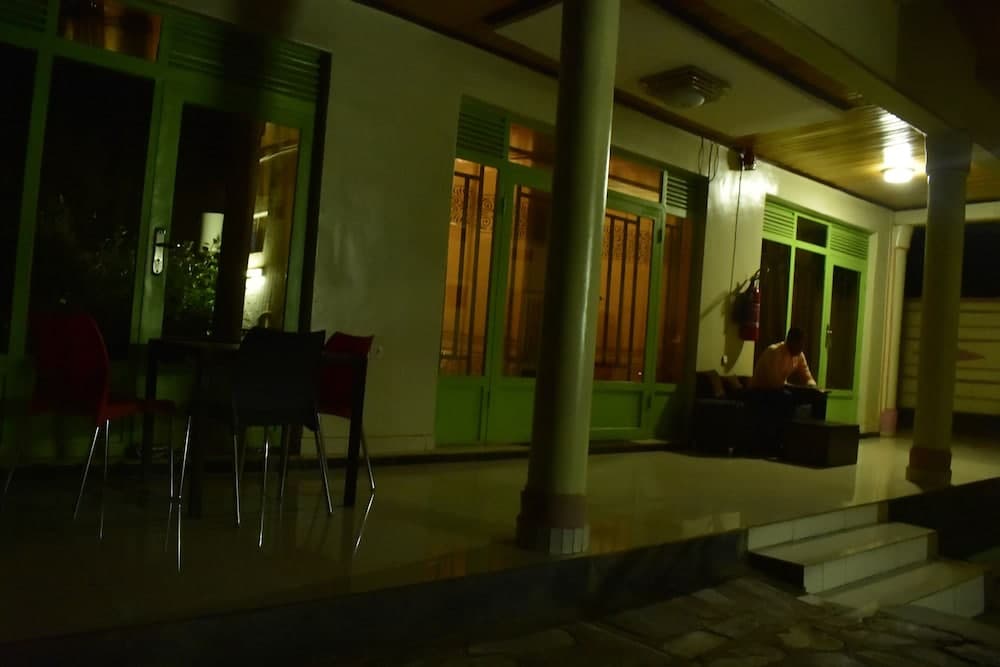 Zebla Hotel