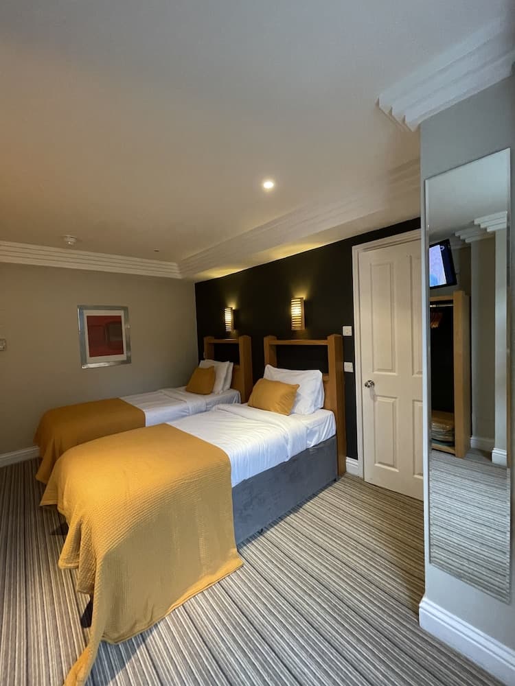 Shandon Hotel