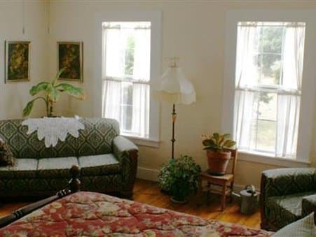 Mt. Gainor Inn