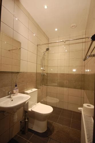 Hipnotic Hostel
