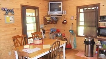 Little Easy Cabins
