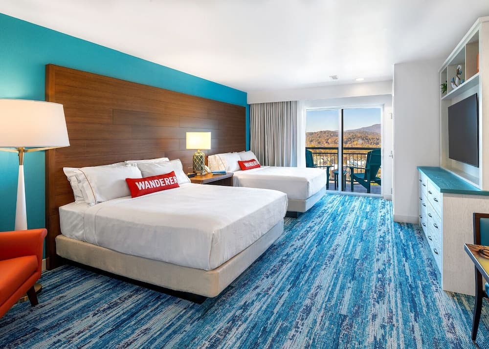 Compass by Margaritaville Hotel Pigeon Forge