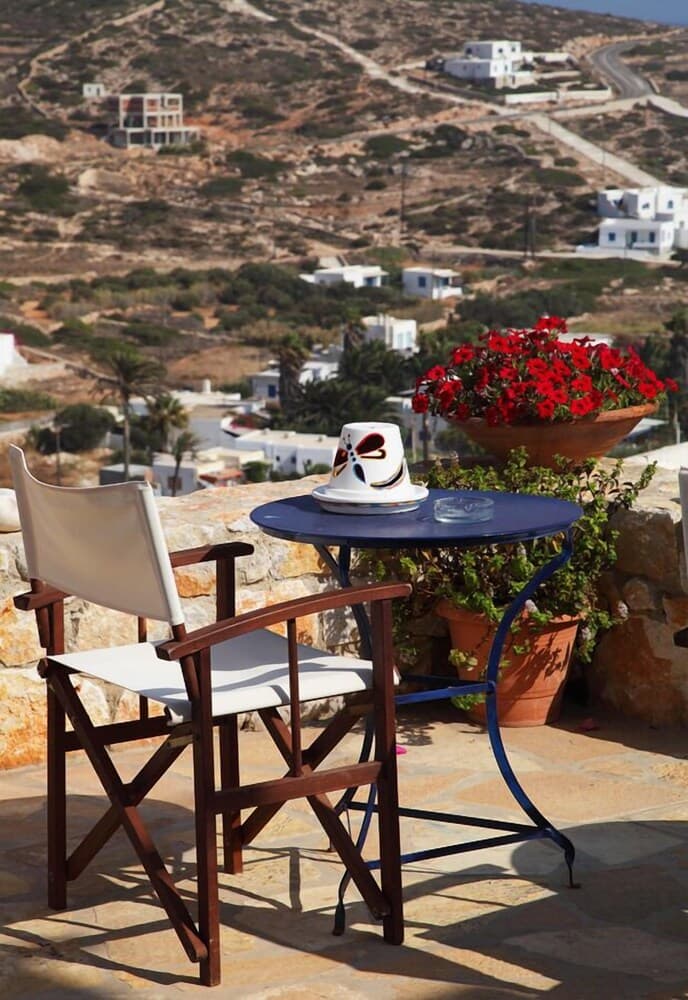 Donoussa Rooms