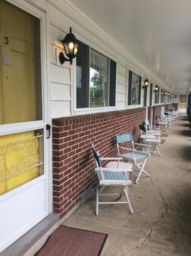 Seagate Motel
