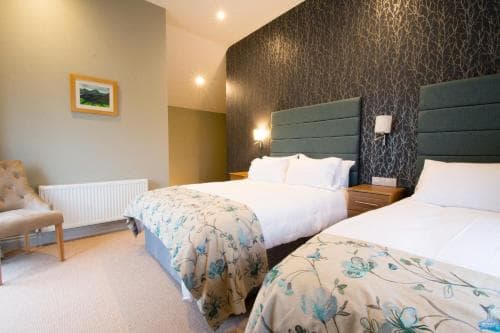 Nevins Newfield Inn Ltd