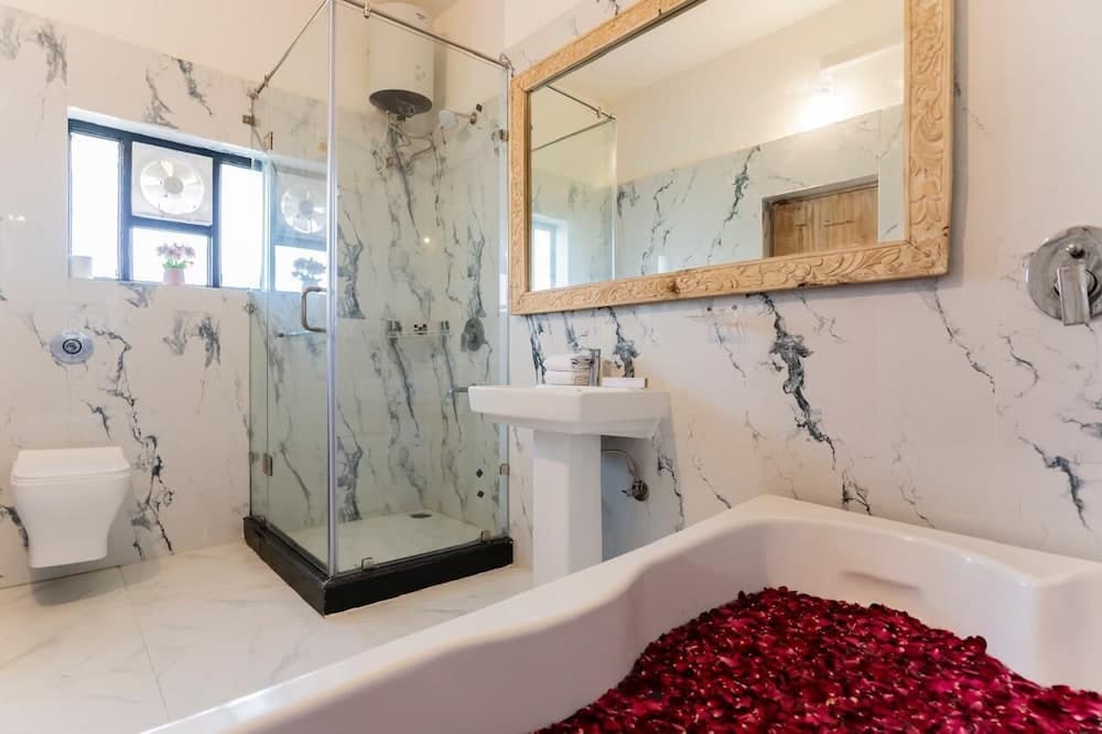 Wanderlust A-Boutique Stay