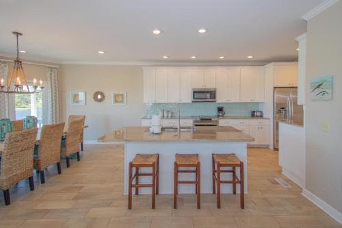 355 Ocean Point Dr