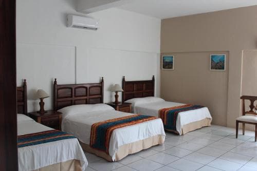 Hotel Mayto