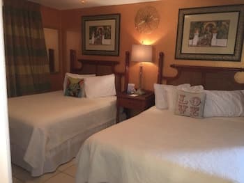 Beach House Cabanas
